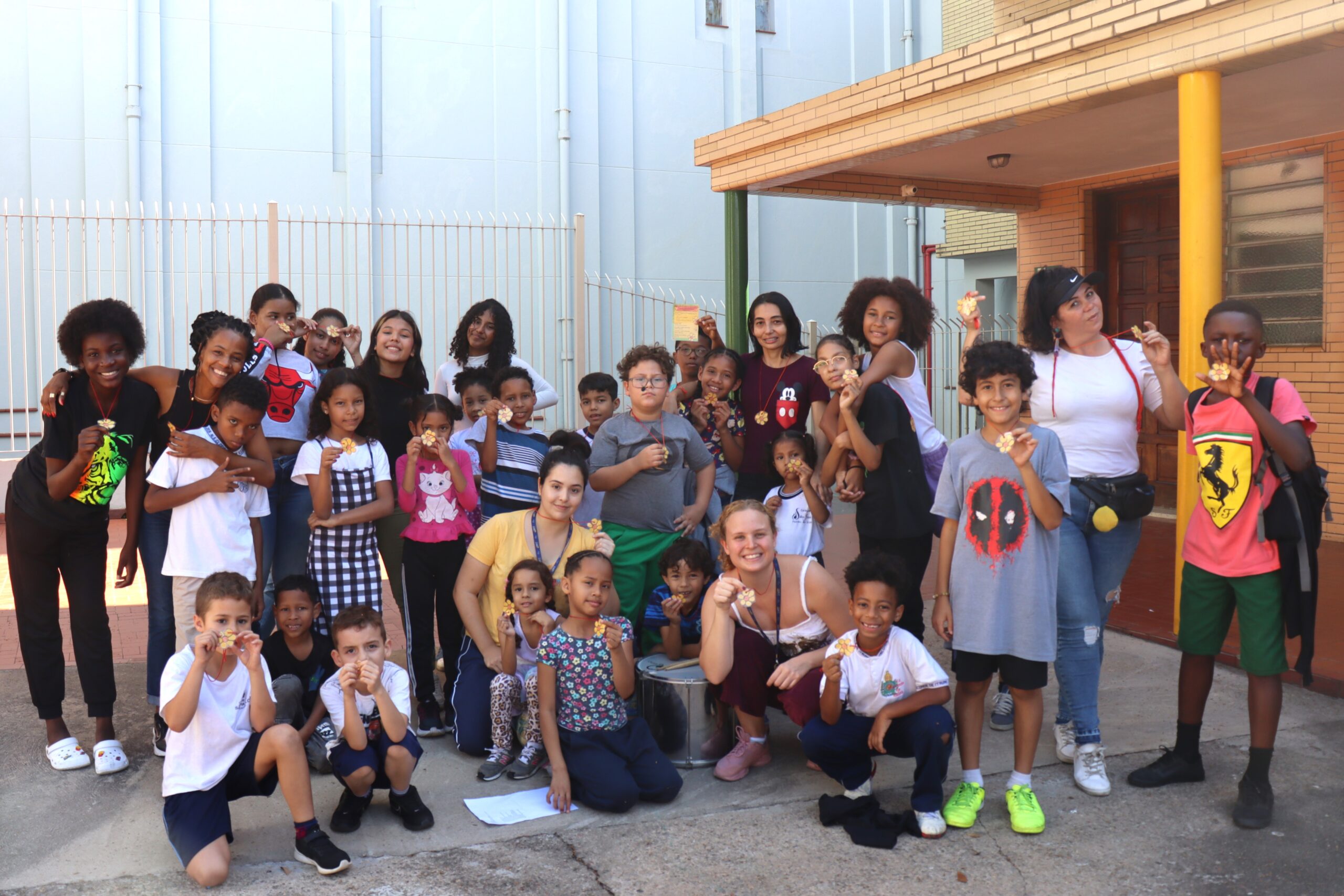 Maio Laranja: proteja nossas crianças